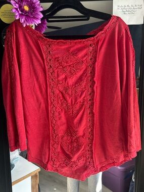 Free People Red middle Lace & Panel Sleeve Top